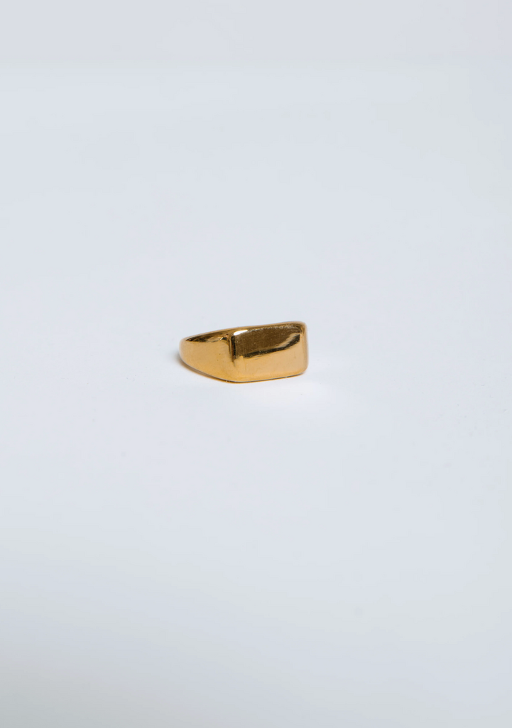 Vincent ON THE SQUARE RING