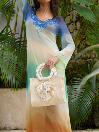 CHISME LIFESTYLE TASSEL TOTE