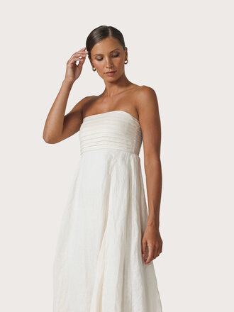 LUSANA TALIA PINTUCK LINEN MAXI MAXI DRESS CHALK