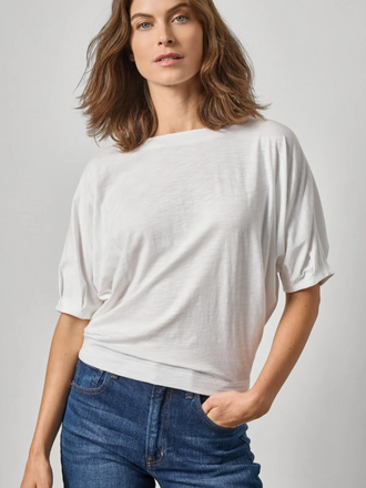 DARTED SKEEVE DOLMAN WEDGE WHITE