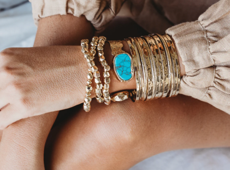 LESLIE CURTIS ALISA BRACELET