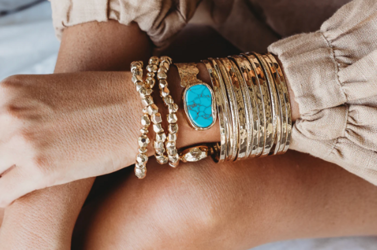LESLIE CURTIS ALISA BRACELET