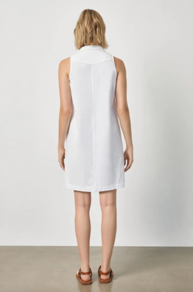 SLEEVELESS PLEAT POCKET DRESS