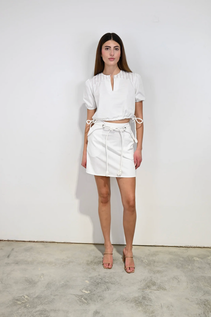 NEVER A WALLFLOWER FLORENTINE SHORT SLEEVE TOP