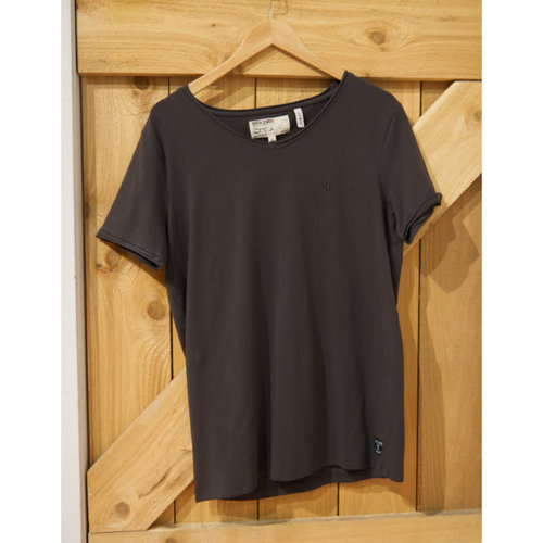 Garcia Slim Fit Scoop Tee Garcia Slim Fit Scoop Tee