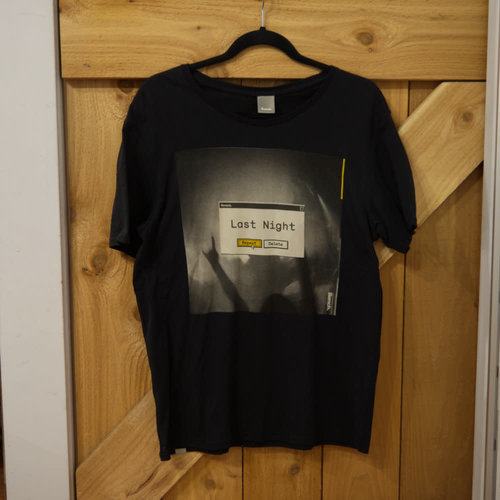 Bench Repeat Night Slim T-Shirt Bench Repeat Night Slim T-Shirt