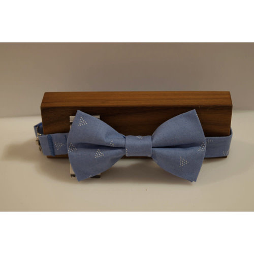 Beaux Minimalist Triangles Pre-Tie Bow Tie Beaux Minimalist Triangles Pre-Tie Bow Tie