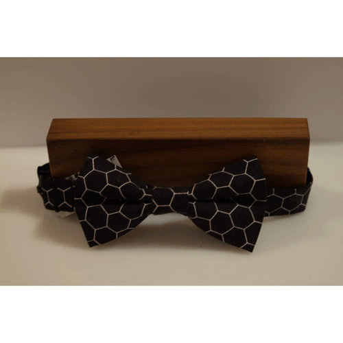 Beaux Honeycomb Pre-Tie Bow Tie Beaux Honeycomb Pre-Tie Bow Tie