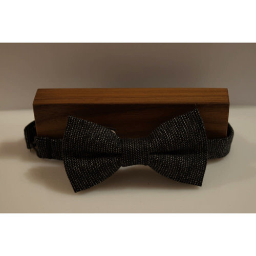 Beaux Speckled Wool Pre-Tie Bow Tie Beaux Speckled Wool Pre-Tie Bow Tie