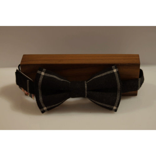 Beaux Robinson Check Pre-Tie Bow Tie Beaux Robinson Check Pre-Tie Bow Tie
