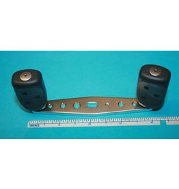 Abu Garcia 1144212   Abu Garcia Ambassadeur Revo Toro 4 inch long Handle Gray Grips