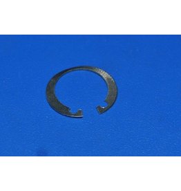 Abu Garcia 8816 -  Spool Bearing Lock