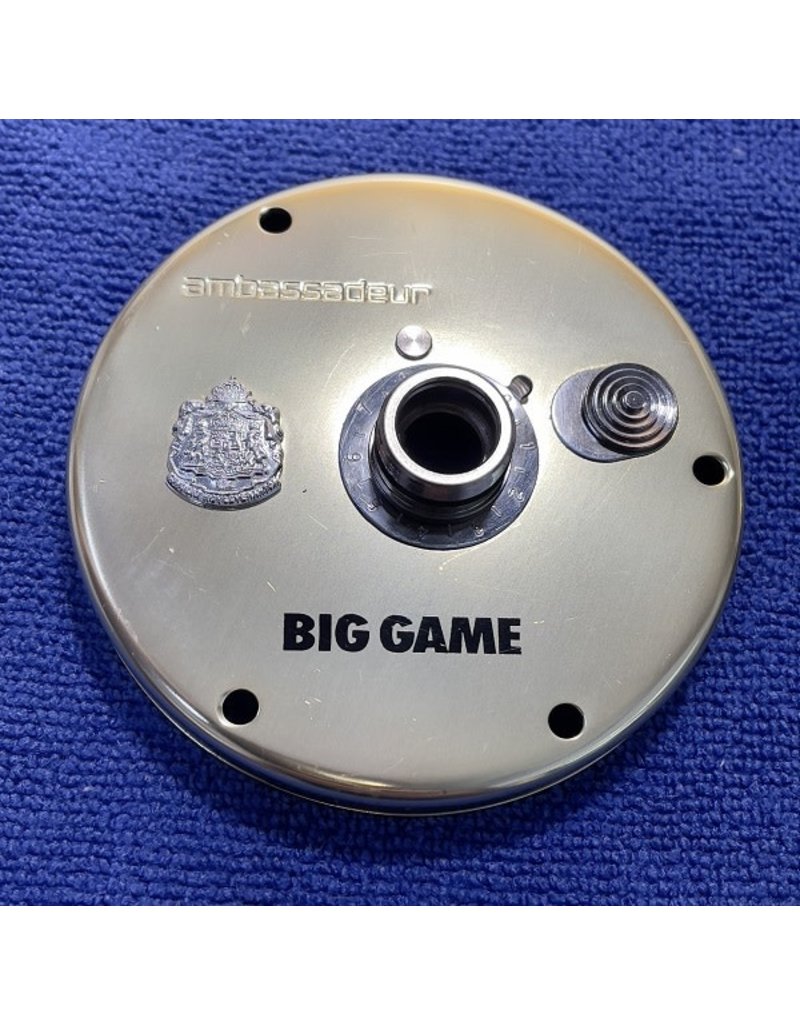 Y4194 BIG GAME 7000 HSN ゴールド 中古品 フィッシング リール