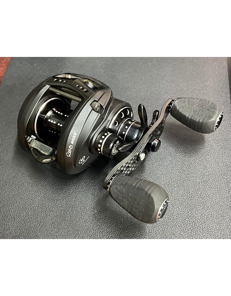 Abu Garcia Revo MGX 7.1:1 gear ratio New Old Stock