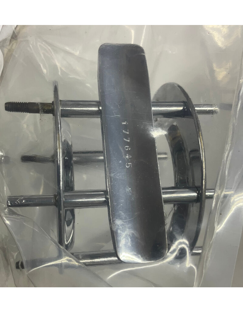 Abu Garcia 5000 / 5500 ABU GARCIA AMBASSADEUR PRE OWNED CHROME FRAME EXCELLENT CONDITION