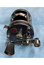 Abu Garcia Abu Garcia Ambassadeur Vintage 6500C Gun Metal Gray pre-owned excellent condition in original leather case