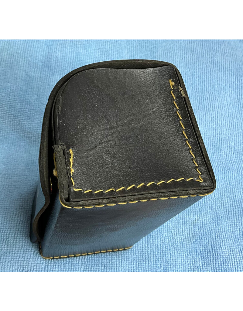 Abu Garcia Abu Garcia Ambassadeur Vintage 6500C Gun Metal Gray pre-owned excellent condition in original leather case