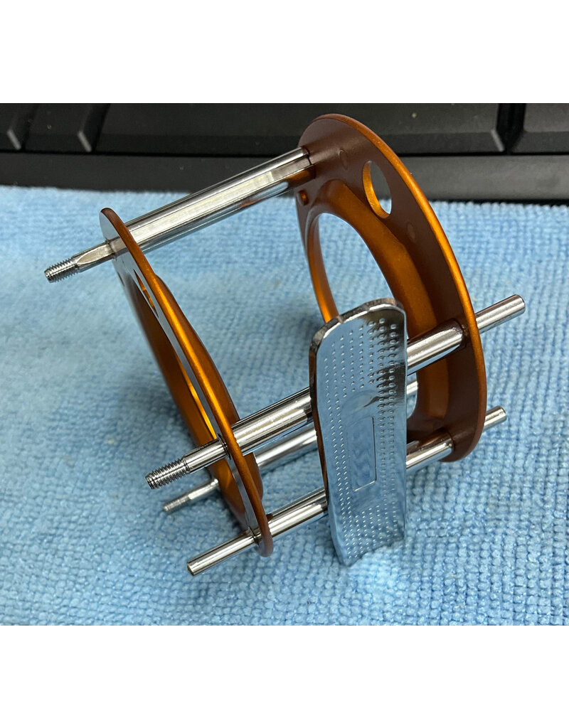 Abu Garcia 811681 5000b Orange Frame