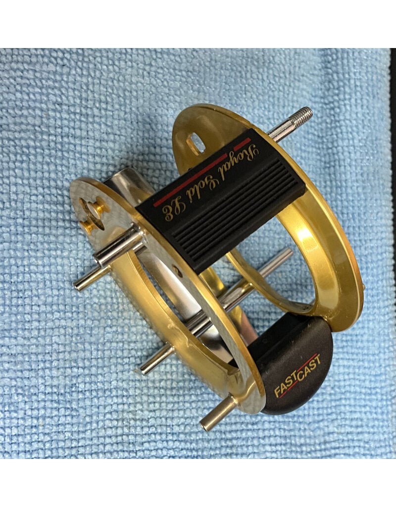 Abu Garcia 803205 - RARE VINTAGE - New Abu Garcia Ambassadeur Royal Gold LE 4600 Frame