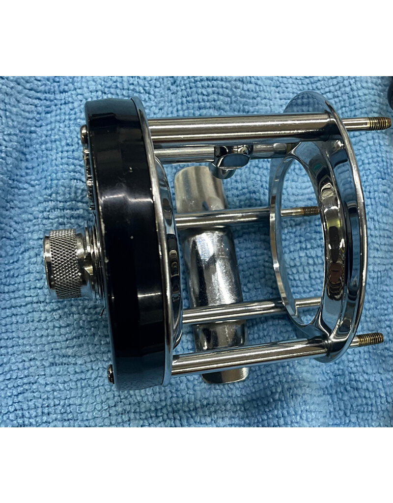 Abu Garcia Abu Garcia Ambassadeur Vintage Black 5000C  FT# 730902