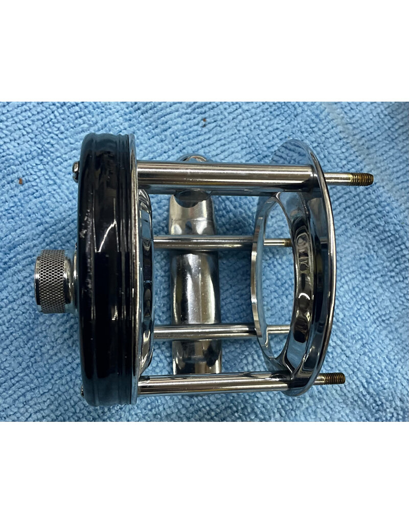 Abu Garcia Abu Garcia Ambassadeur Vintage 5000C in Leather Case foot number ft#107200