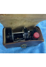 Abu Garcia Abu Garcia Ambassadeur Vintage 5000C in Leather Case foot number ft#107200