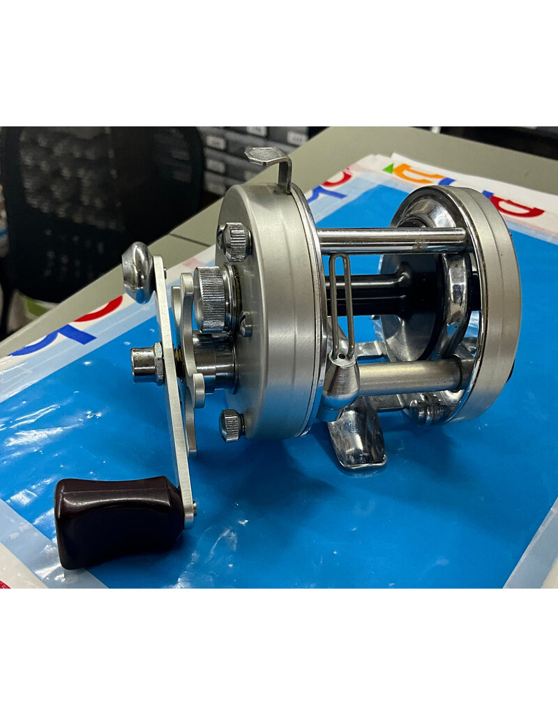 Quick Dam Quick 700B Champion Fishing Reel