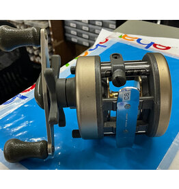 Quantum Iron IR3 fishing reel in excellent ready to fish condition