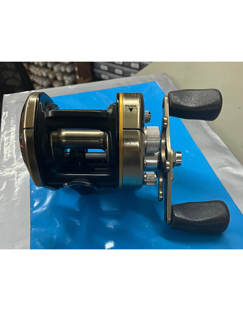 Daiwa Daiwa Procaster Tournament PT15 Vintage fishing reel ready to fish too many scratches for collecting