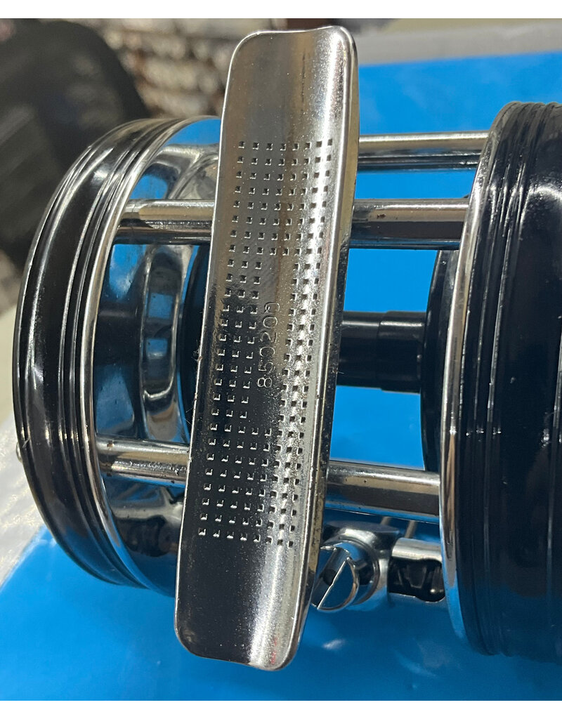 Abu Garcia Abu Garcia Ambassadeur Vintage Black 5000C fishing reel FT# 850200