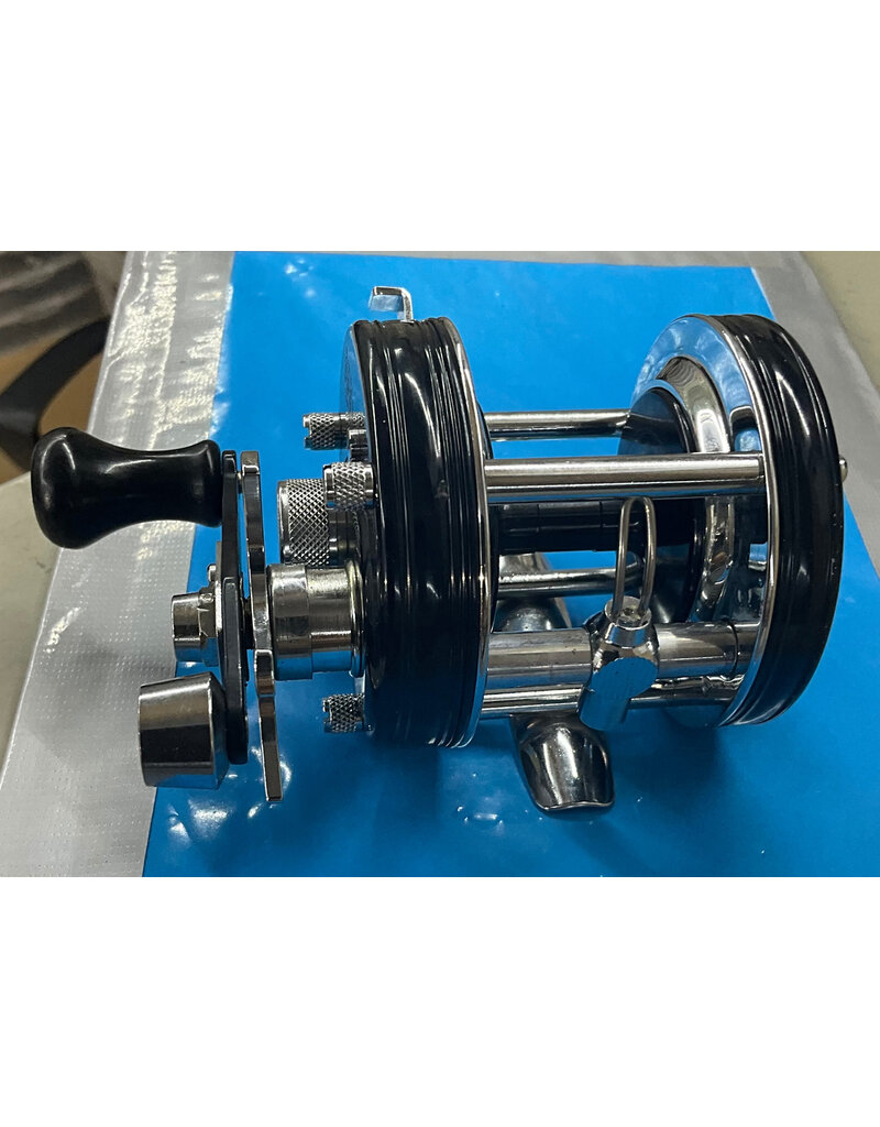 Abu Garcia Abu Garcia Ambassadeur Vintage Black 5000C fishing reel FT# 850200