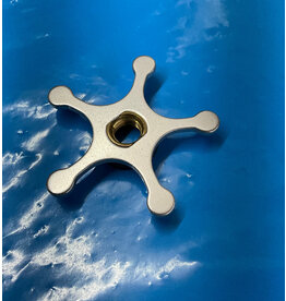 Abu Garcia 21561 - Star Drag Wheel Right Handed