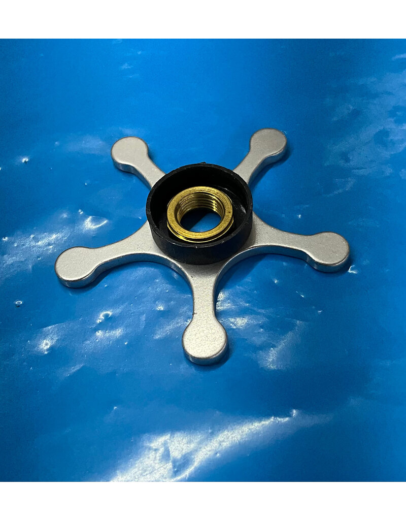 Abu Garcia 21561 - Star Drag Wheel Right Handed