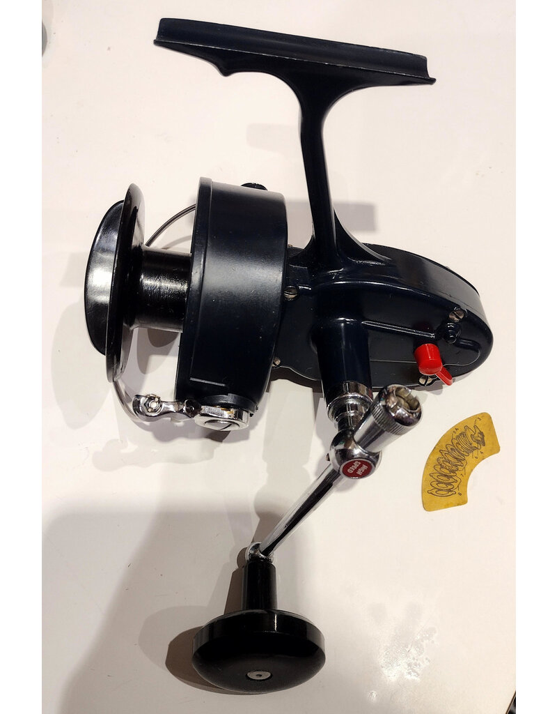 Garcia Mitchell Vintage Garcia Mitchell 402 Saltwater High Speed Spinning Reel Made in France