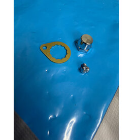 Shimano BNT2547 - Shimano Cardiff or Calcutta Left Hand Thread Handle Nut Set