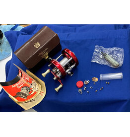 Abu Garcia Abu Garcia Ambassadeur Vintage 5000 in Leather Case FT.# 731002