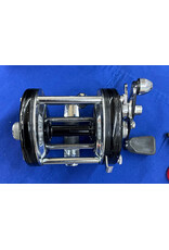 Abu Garcia Abu Garcia Ambassadeur Vintage Black 6000C pre owned in Leather Case Ft.# 097000