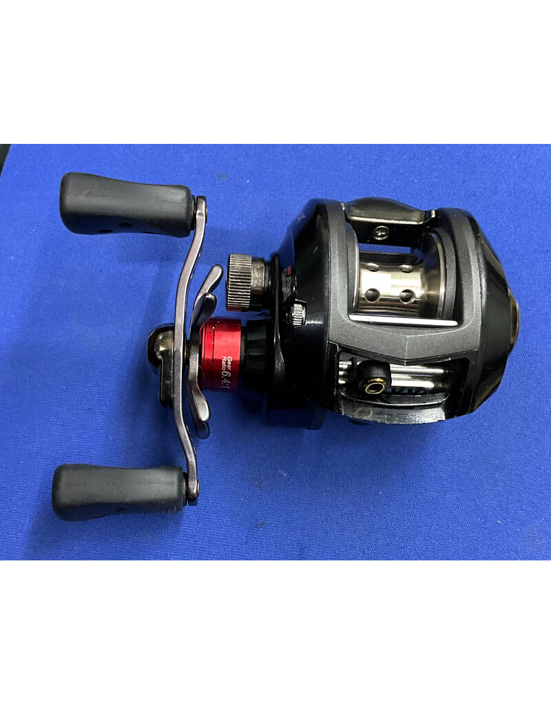 Abu Garcia Abu Garcia Ambassadeur REVO SX FISHING REEL RIGHT HAND RETRIEVE GEAR RATIO 6.4:1 CLEAN REFURBISHED READY TO FISH