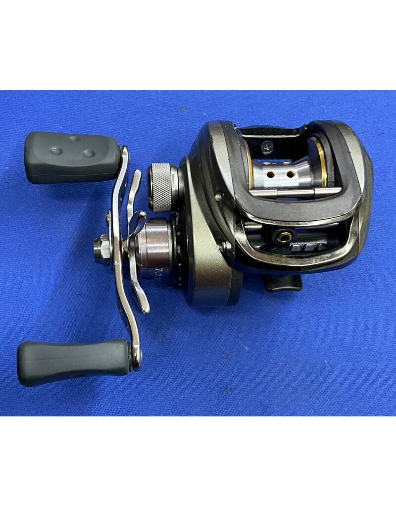 Abu Garcia Abu Garcia Ambassadeur ORRA2SX-HS Fishing  REEL pre owned COMPLETELY REBUILT