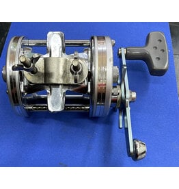 Abu Garcia Abu Garcia Ambassadeur 7000C PRE OWNED Fishing Reel EXCELLENT CONDITION