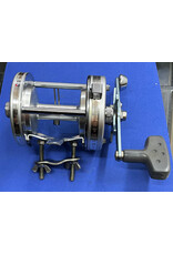 Abu Garcia Abu Garcia Ambassadeur 7000C PRE OWNED Fishing Reel EXCELLENT CONDITION