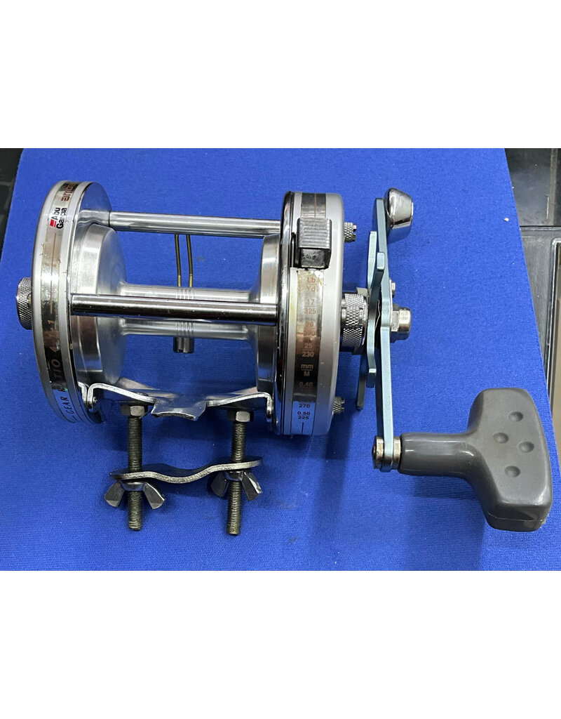 Abu Garcia Abu Garcia Ambassadeur 7000C PRE OWNED Fishing Reel EXCELLENT CONDITION