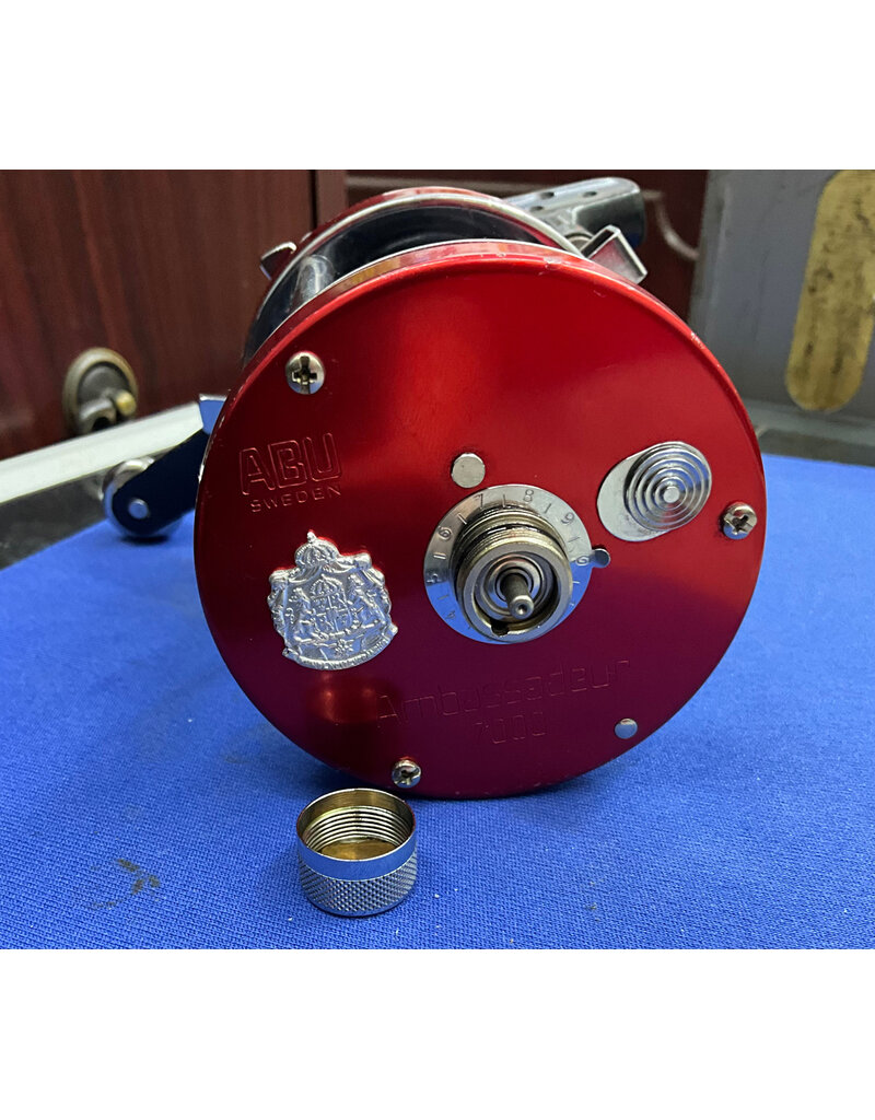 Abu Garcia VINTAGE Abu Garcia Ambassadeur 7000 PRE OWNED Fishing Reel EXCELLENT CONDITION