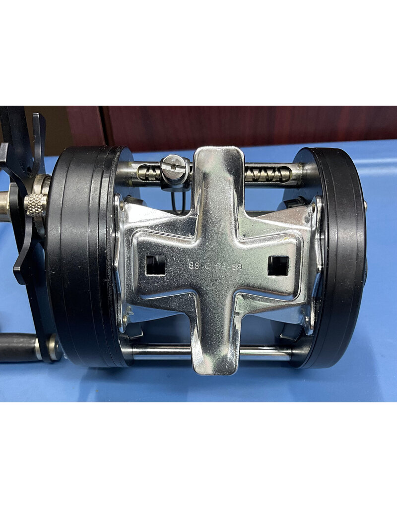 Abu Garcia ABU GARCIA AMBASSADEUR SEVEN FISHING REEL LIKE NEW EXCELLENT CONDITION