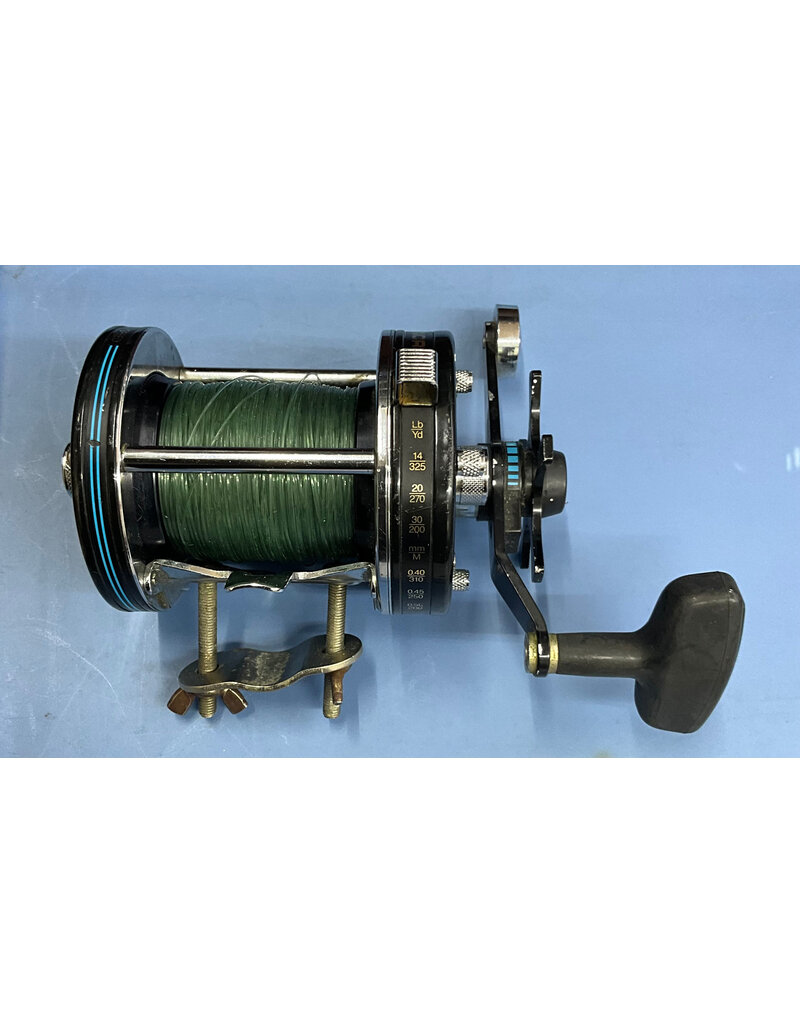 Abu Garcia ABU GARCIA AMBASSADEUR 7000C SYNCRO FISHING REEL LIKE NEW EXCELLENT CONDITION