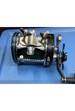 Abu Garcia ABU GARCIA AMBASSADEUR 7000C SYNCRO FISHING REEL LIKE NEW EXCELLENT CONDITION