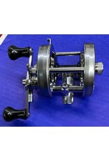 Abu Garcia Abu Garcia Ambassadeur 5500C Silver Fishing Reel Foot Number 760803