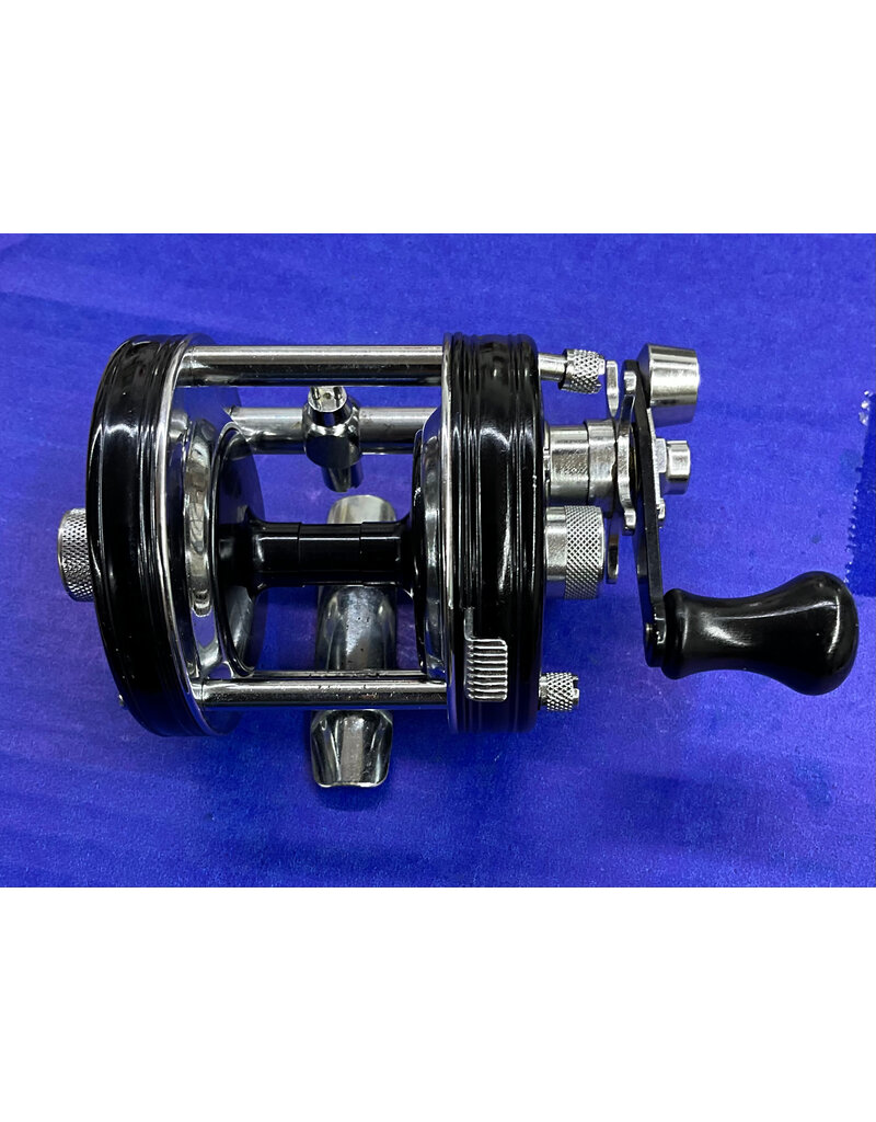 Abu Garcia Abu Garcia Ambassadeur Vintage Black 5000C fishing reel FT# 850200