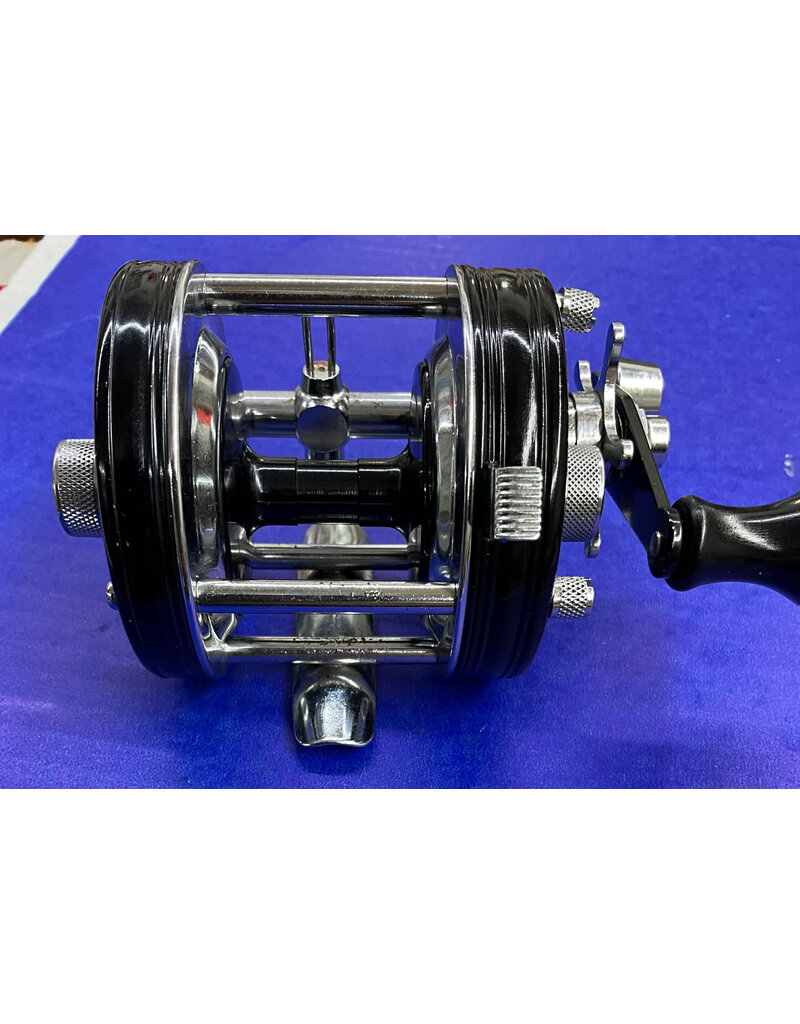Abu Garcia Abu Garcia Ambassadeur Vintage Black 5000C fishing reel FT# 850200
