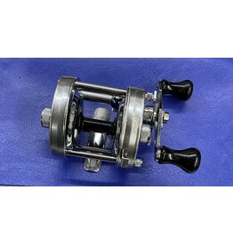 Abu Garcia Abu Garcia Ambassadeur 5500C Silver Fishing Reel Foot Number 771003